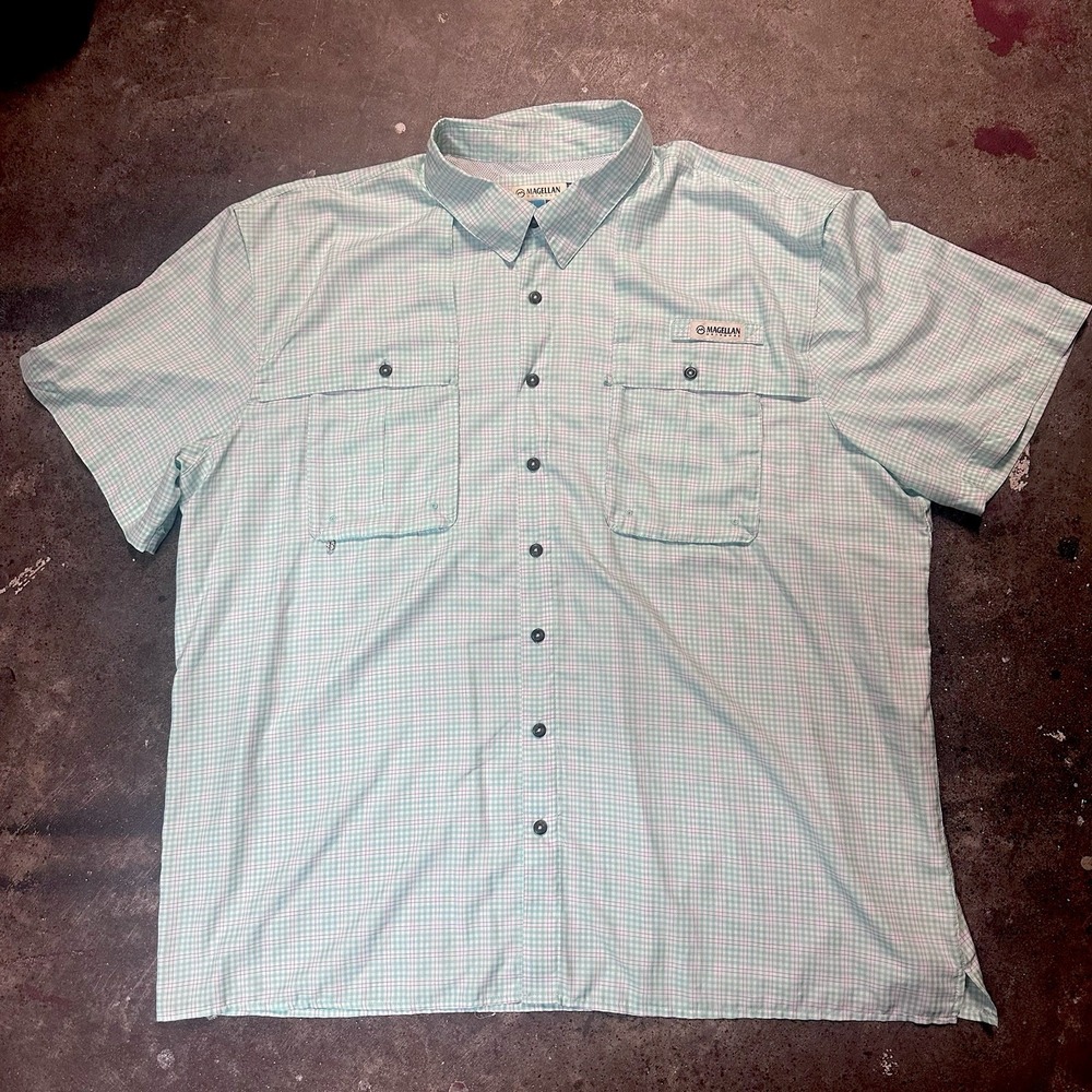 Magellan Outdoors Fish Gear Mens 3XL Plaid Blue White Short Sleeve Shirt Vented